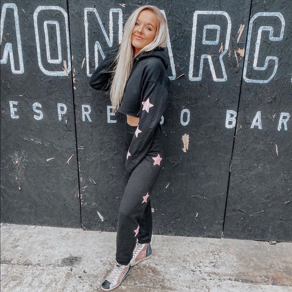 Black sweatpant AND sweatshirt set with pink stars